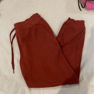 Lululemon scuba joggers